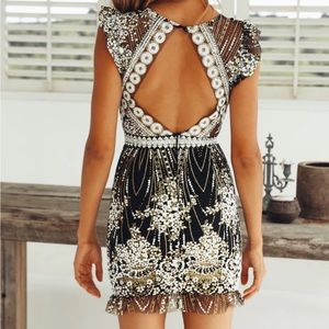 Hello Molly Gorgeous black and white sparkly dress